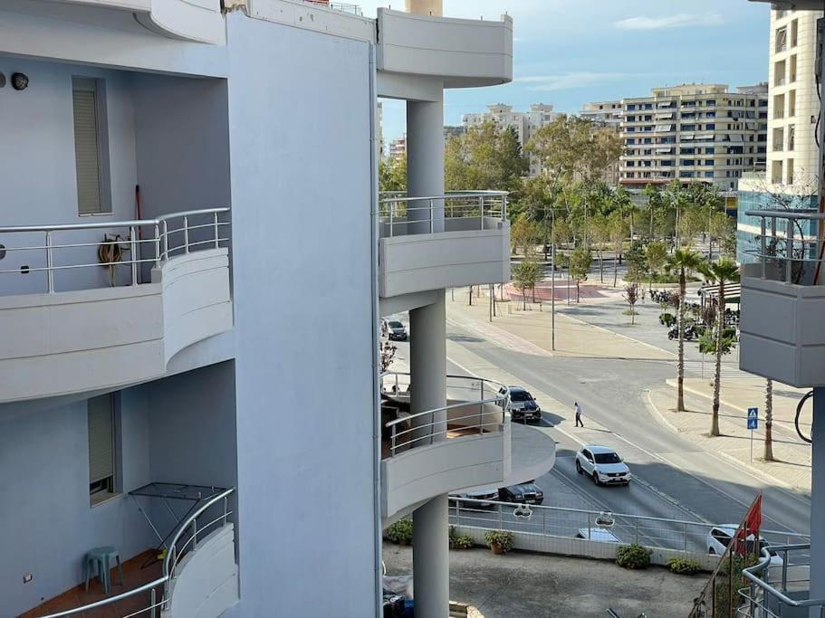 Sea View Apartment In Vlore Exterior photo